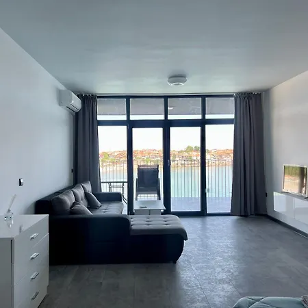 Sozopol Beach Apartments Süzebolu